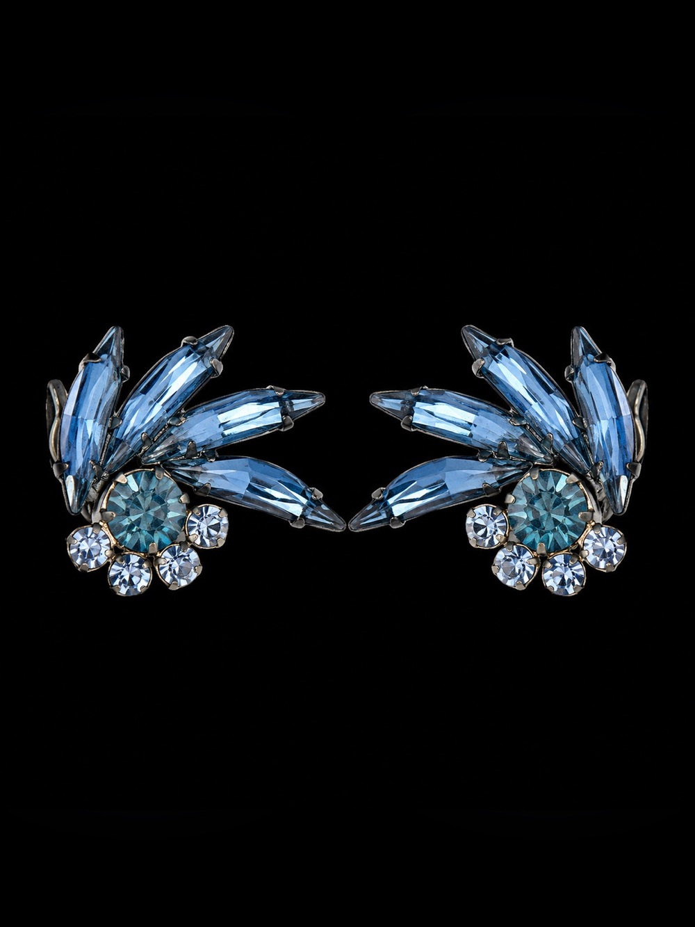 Vintage Austria blue rhinestone clip on earrings